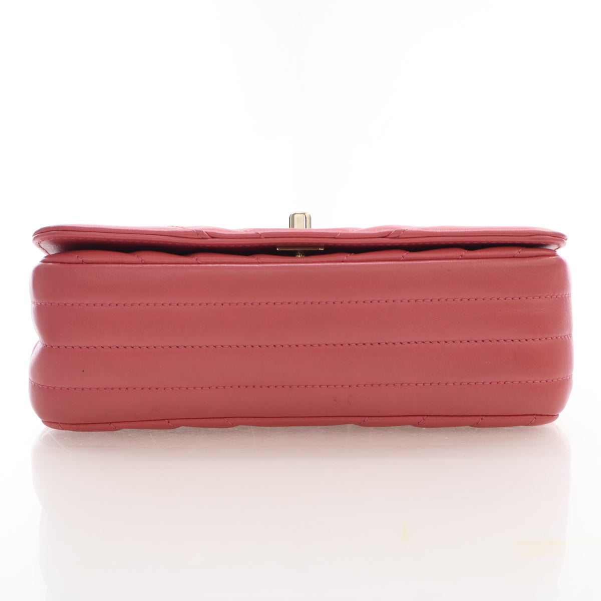 Pre-Owned Chanel Flap Bag Mini Lambskin Chevron, side view
