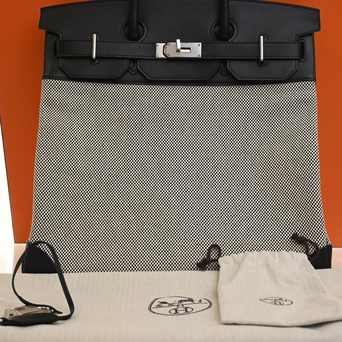 Hermes Noir Criss Cross Toile HAC Birkin 40, photo 17 of 17