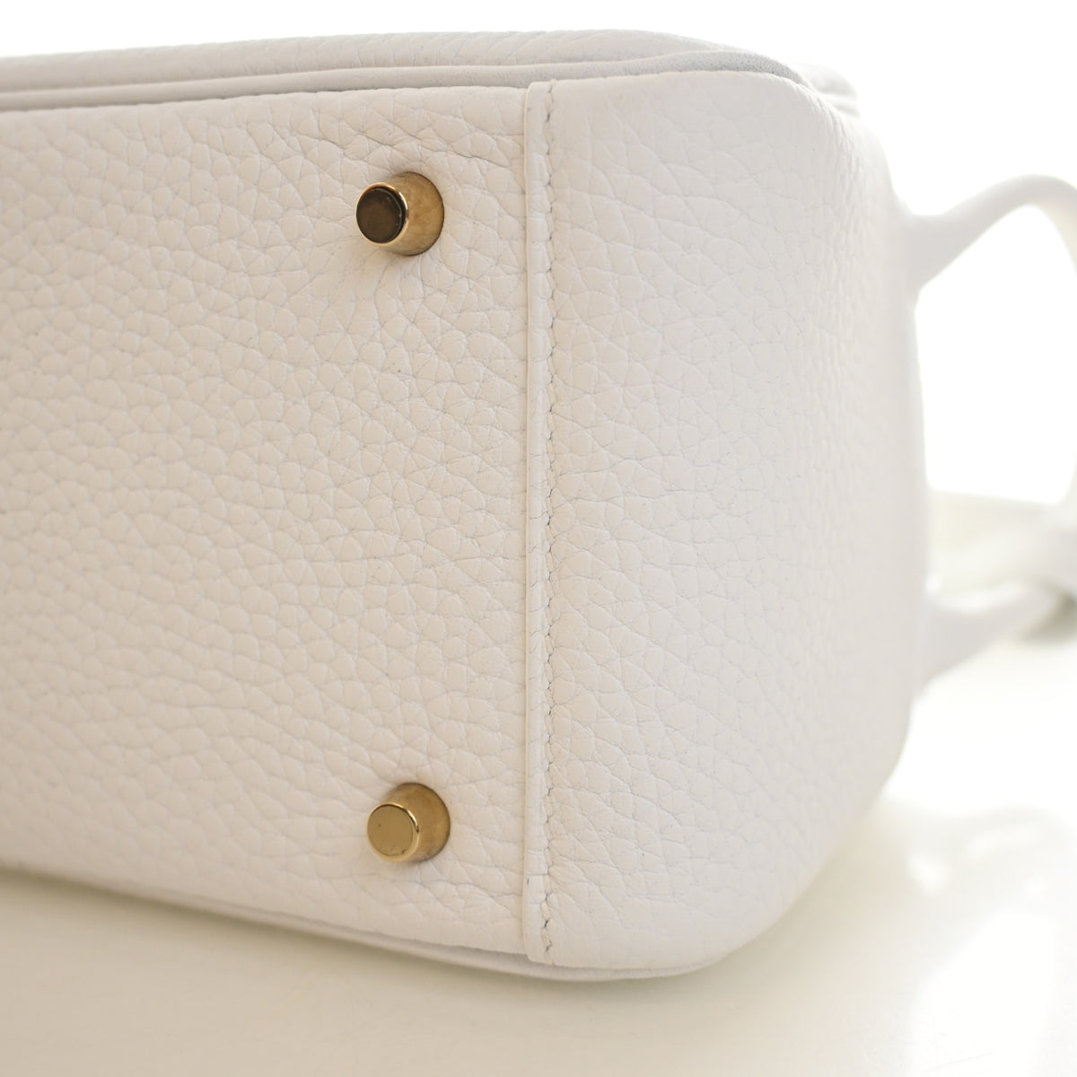 Hermes New White Clemence Mini Lindy 20, photo 8 of 14
