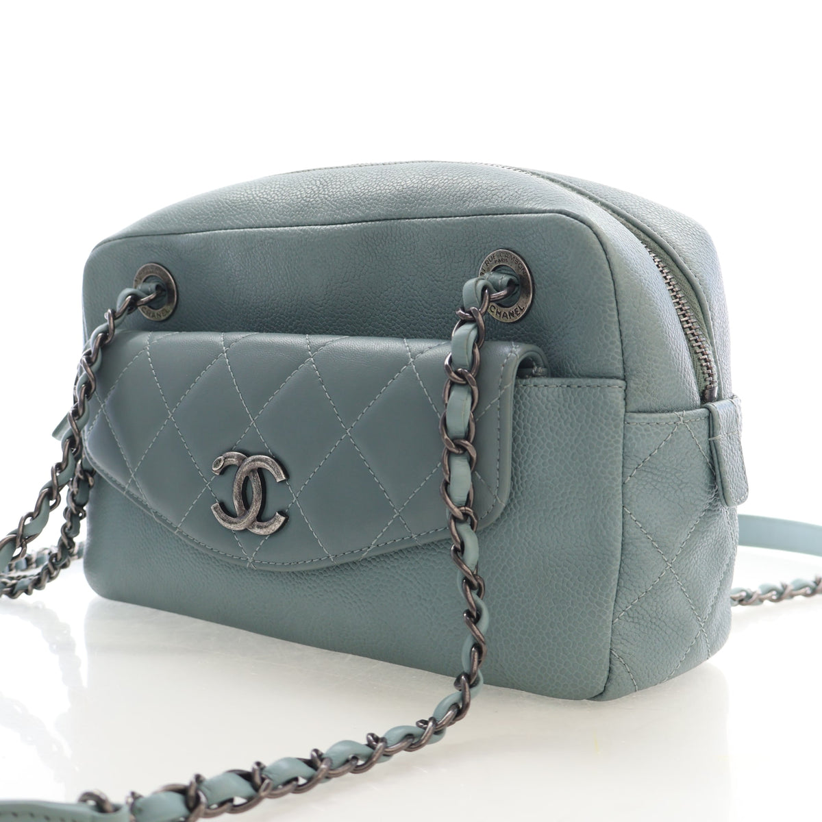 Pre-Owned Chanel Camera Bag Medium Caviar Leather Coco Break, three-quarter view, authenticated at Luxe Du Jour
