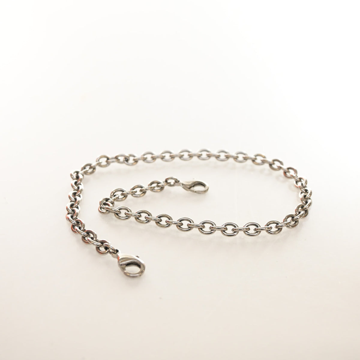 Christian Dior Patent Wallet on Chain, photo 17 of 18
