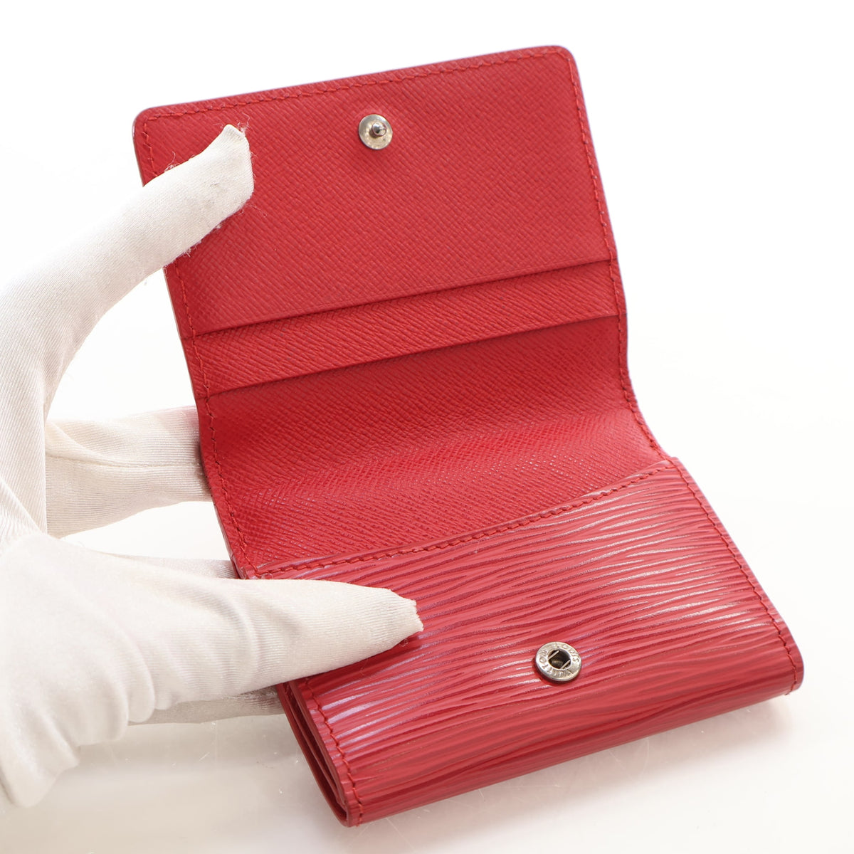 Pre-Owned Louis Vuitton Wallet Epi Elise, open interior with lining, photo 16 of 17