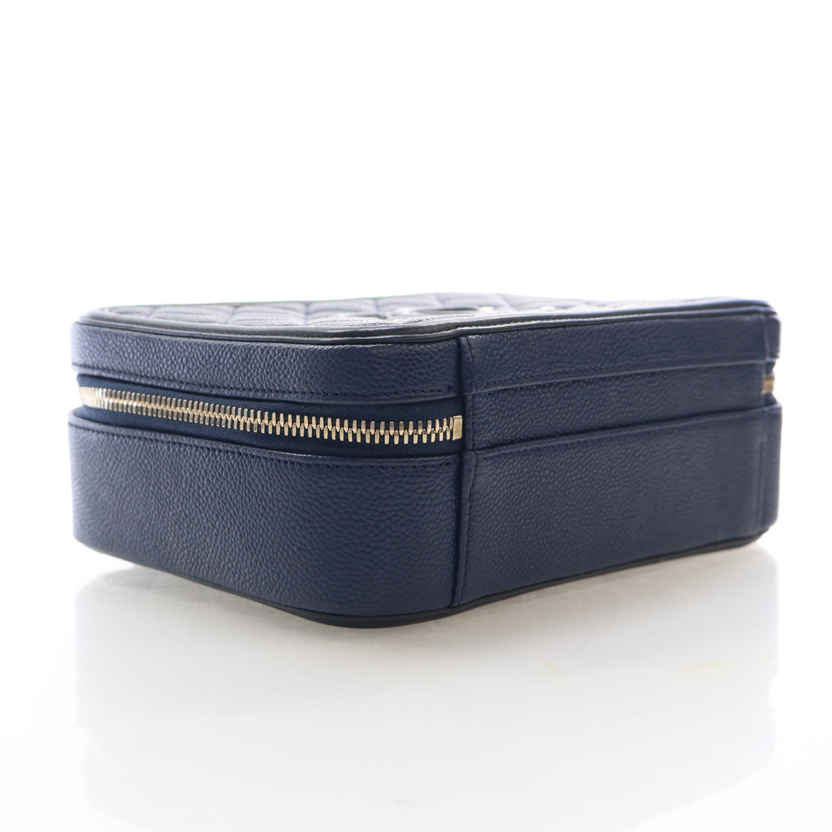 Chanel Medium Caviar CC Filigree Vanity Case, photo 5 of 16