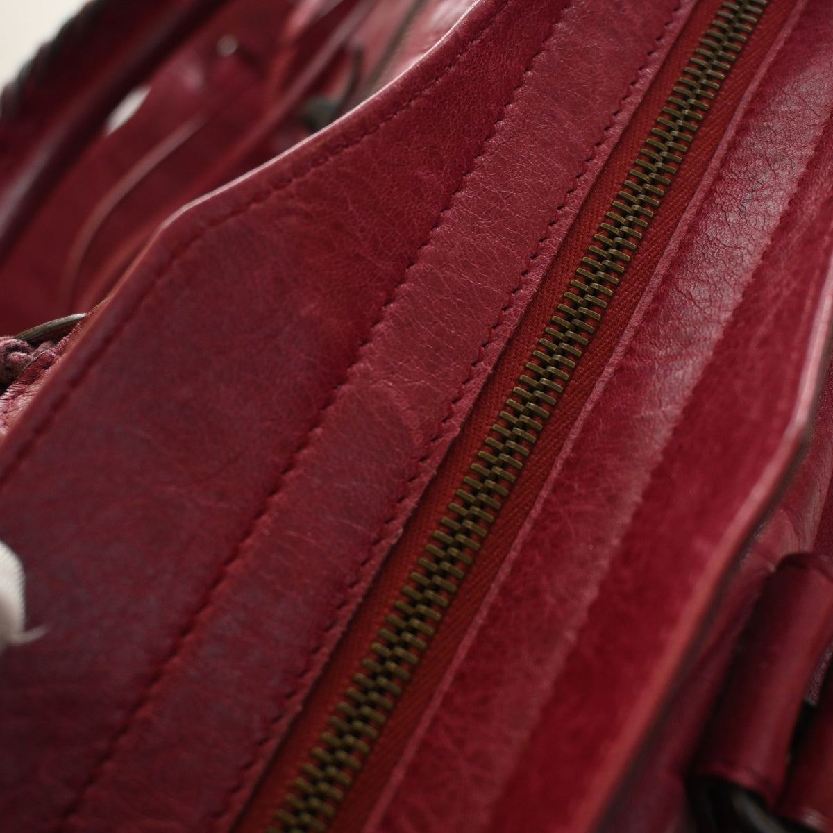 Pre-Owned Balenciaga Agneau Classic City Bag, detail view
