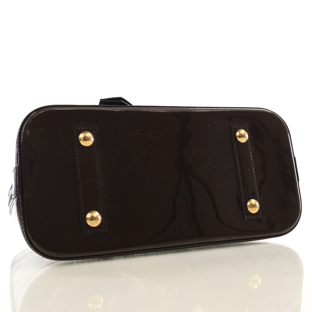Pre-Owned Louis Vuitton Alma PM Patent Leather, base and feet view