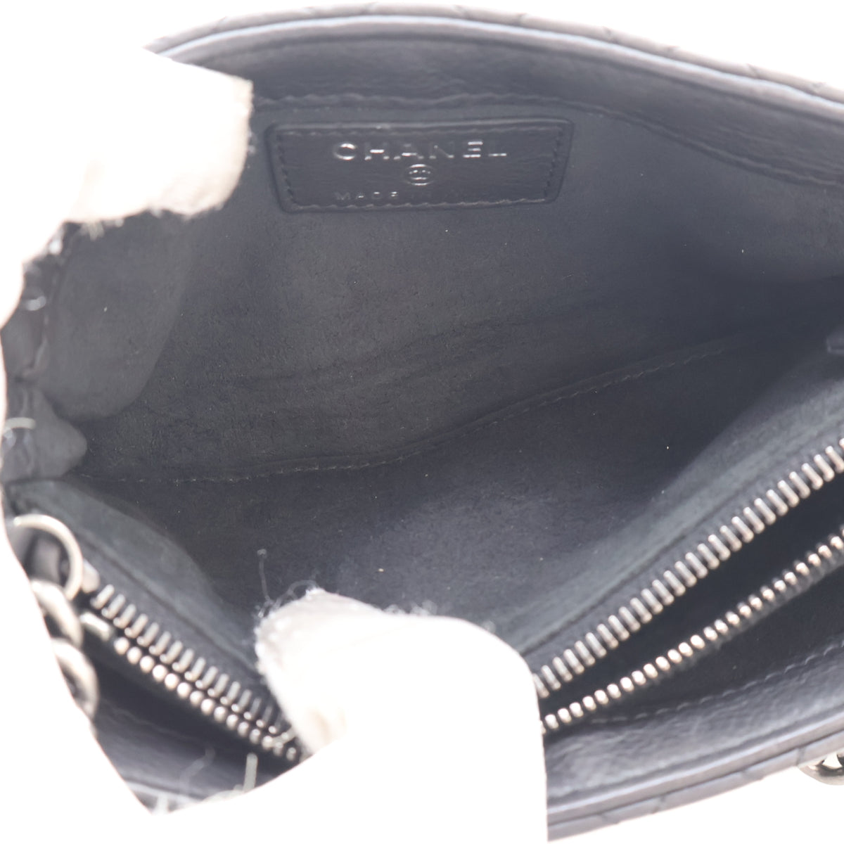 Pre-Owned Chanel Pochette Mini Calfskin Boy Reverso, open interior