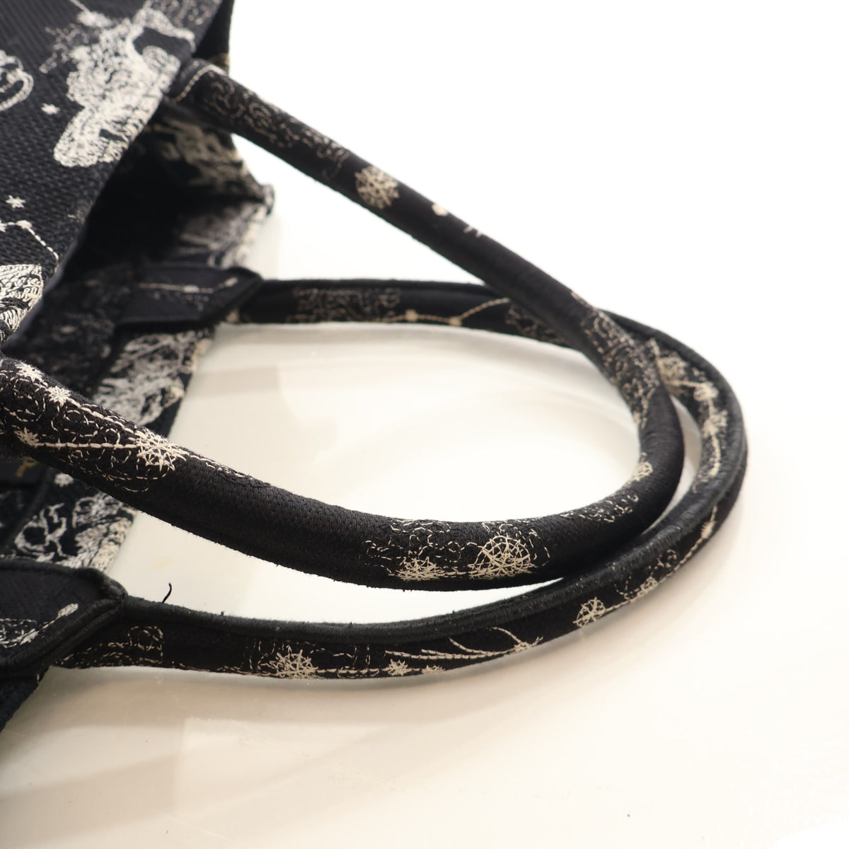 Christian Dior Medium Zodiac Toile De Jouy Book Tote, photo 12 of 17