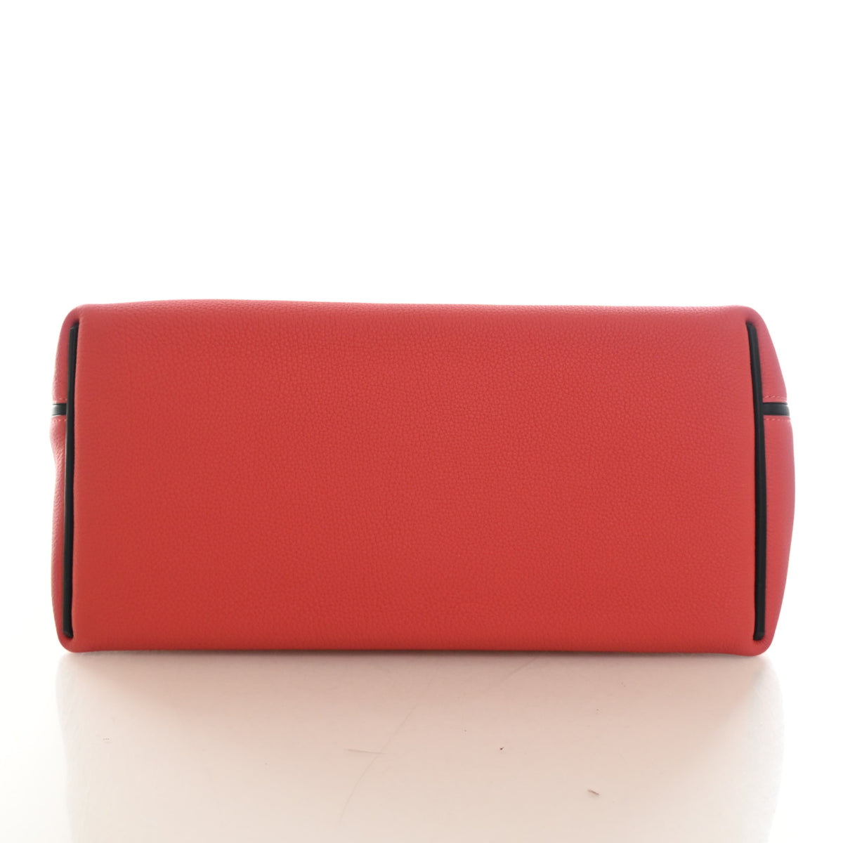 Pre-Owned Hermès 35 Rouge Pivoine Clemence Leather 24/24, base and feet view, photo 9 of 14