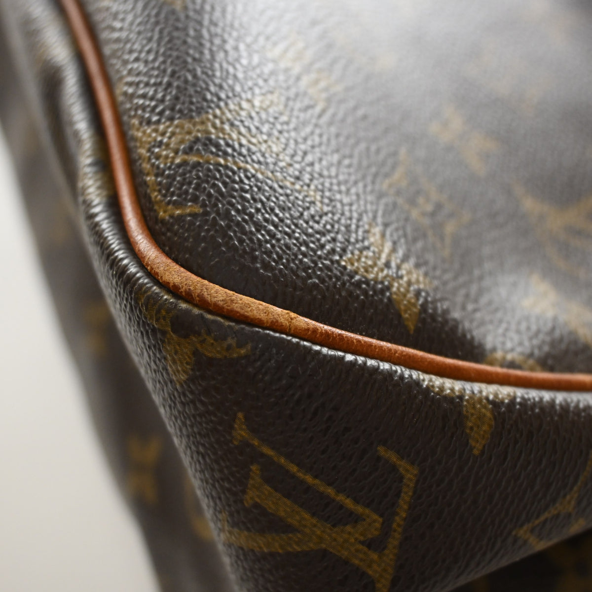 Louis Vuitton Vintage Monogram Batignolles Horizontal, photo 19 of 21