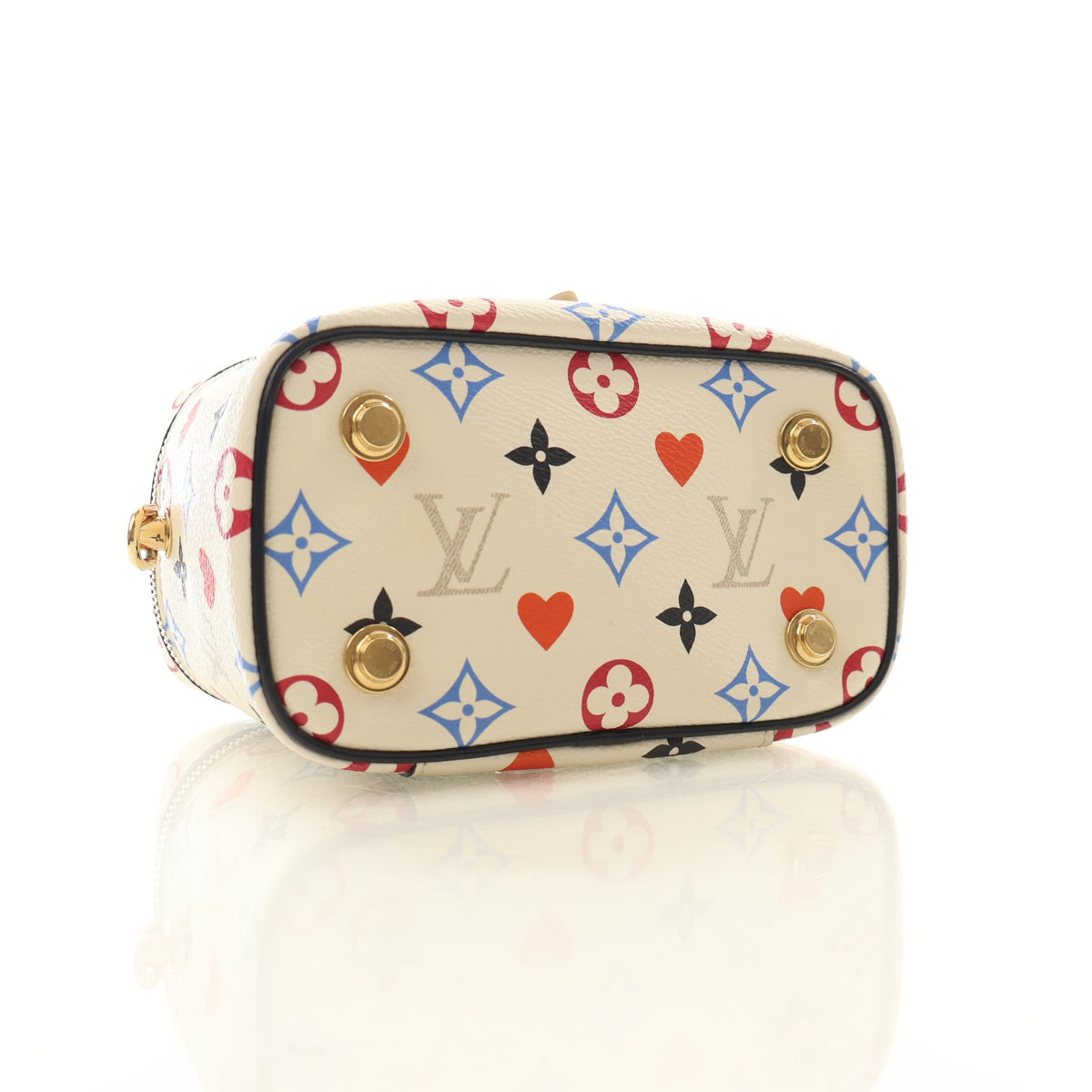 Pre-Owned Louis Vuitton Vanity PM Multicolor Monogram Game On, base and feet view