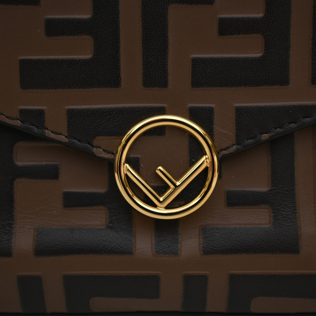 Fendi Vitello Soft F Wallet On Chain, photo 4 of 14