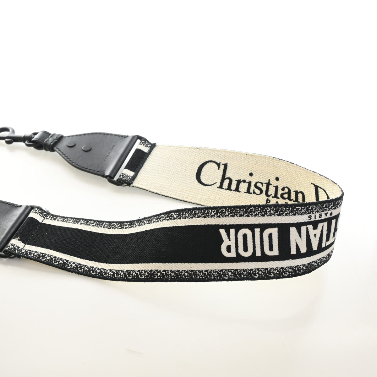 Christian Dior Medium Calfskin Saddle Bag, photo 11 of 16