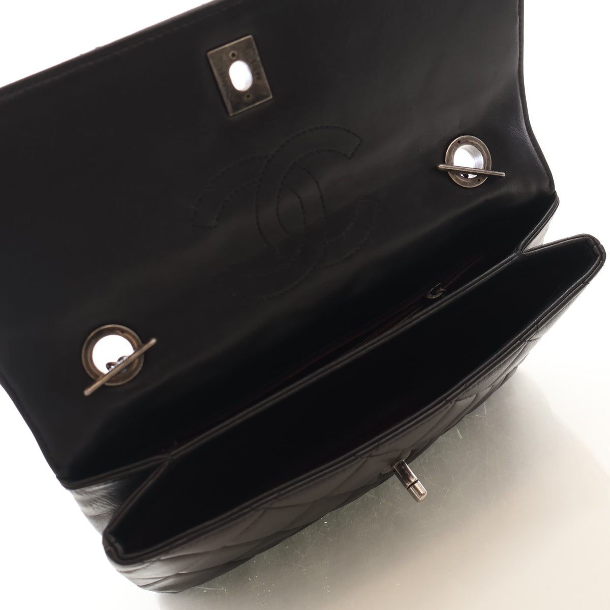 Chanel Lambskin Trendy CC, photo 13 of 17