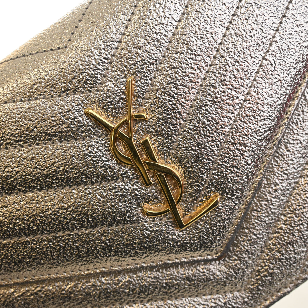 Pre-Owned Saint Laurent Wallet On Chain Calfskin WOC, gold embossed logo detail