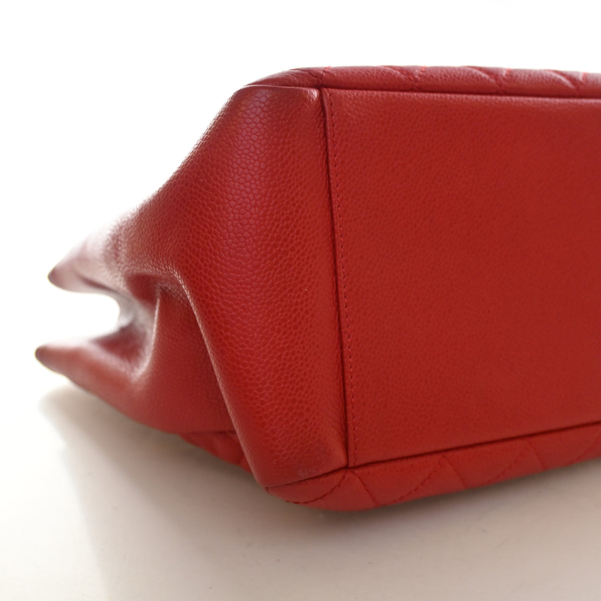 Chanel Caviar Grand Shopping Tote, photo 5 of 17