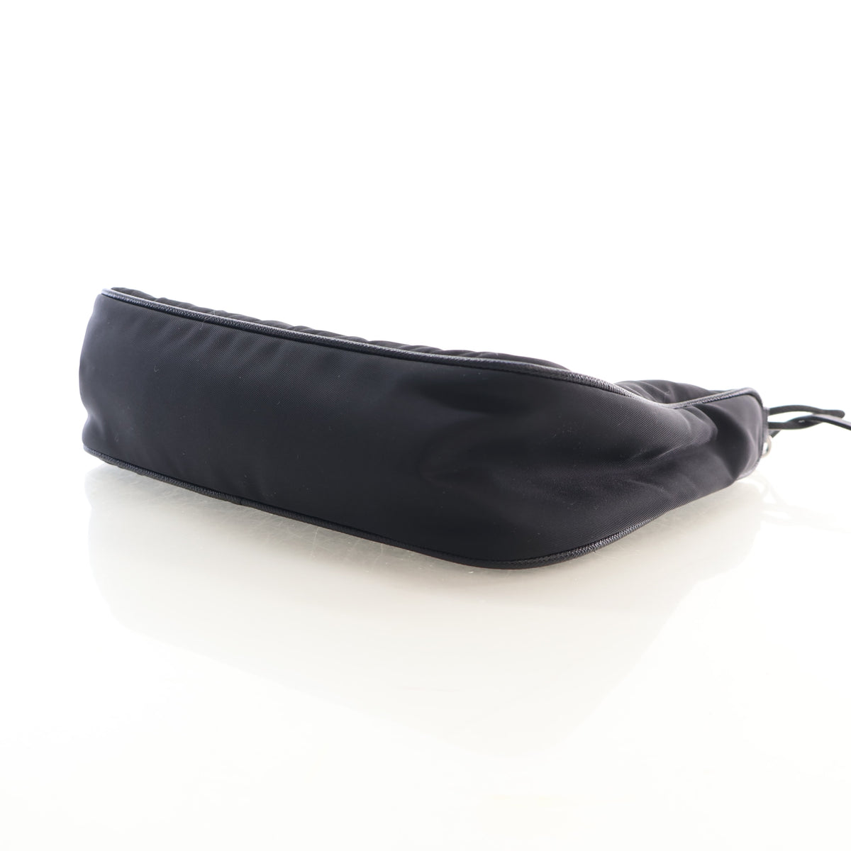 Pre-Owned Prada Mini Re-nylon Re-edition 2000, side profile, photo 8 of 18