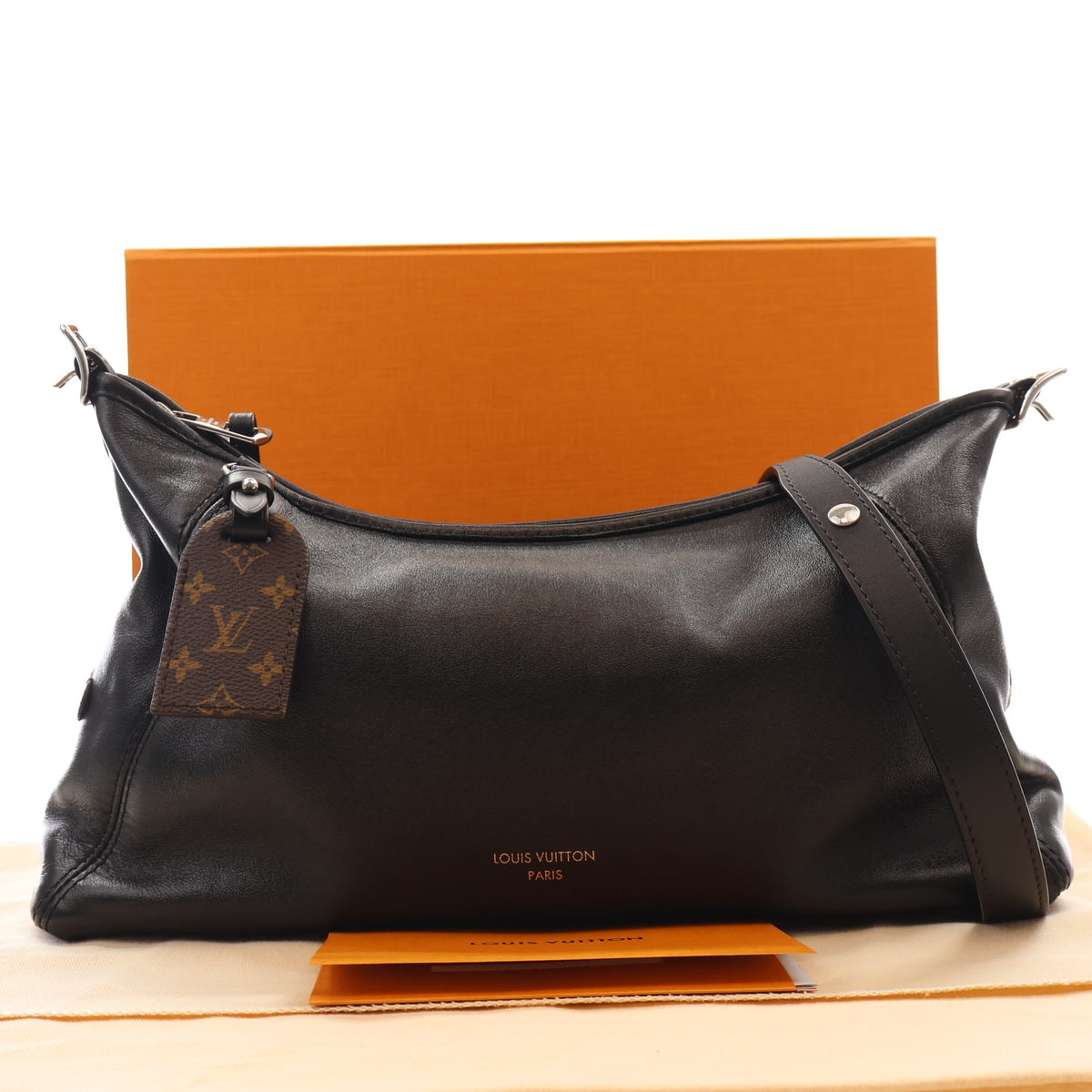 Louis Vuitton Lambskin CarryAll East-West, photo 16 of 16