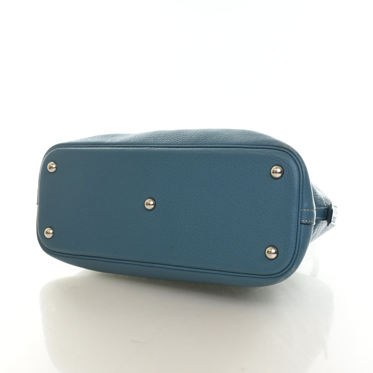 Vintage Hermès Bolide 31 Bleu Jean Clemence Leather, base and feet view, photo 6 of 25