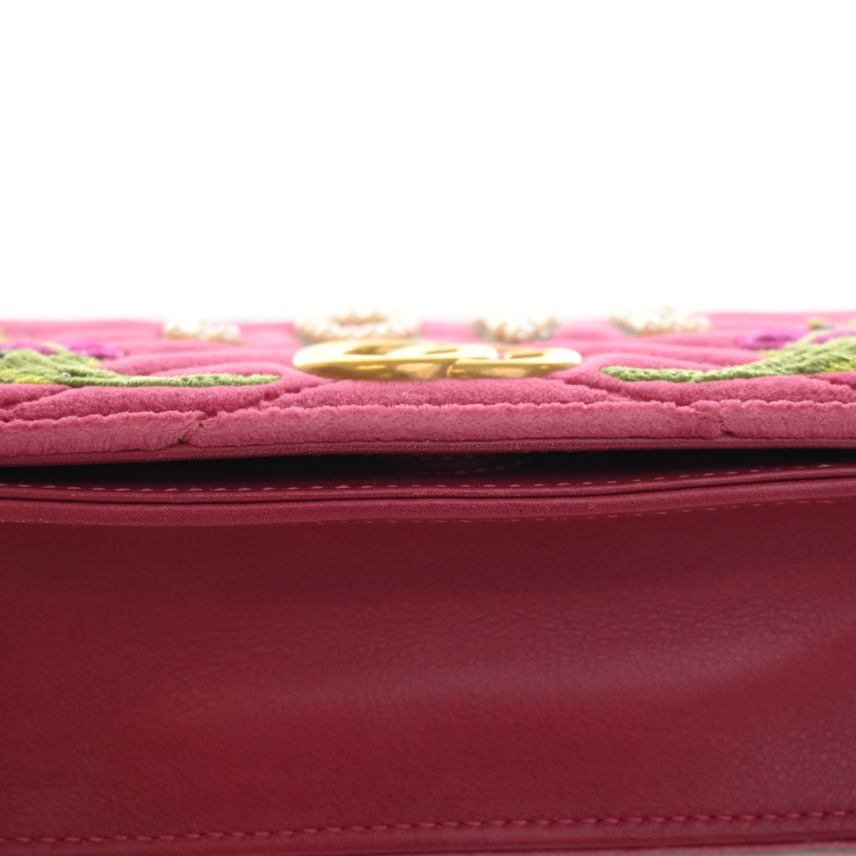 Pre-Owned Gucci Shoulder Bag Mini Velvet GG Matelasse, base view