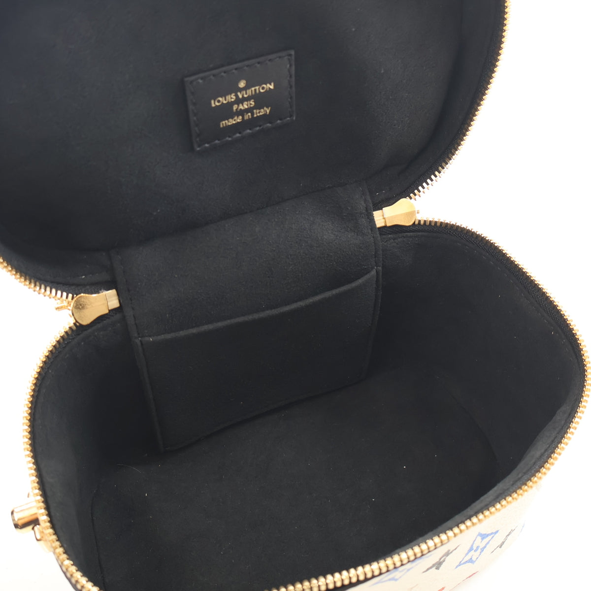 Pre-Owned Louis Vuitton Vanity PM Multicolor Monogram Game On, open interior with lining