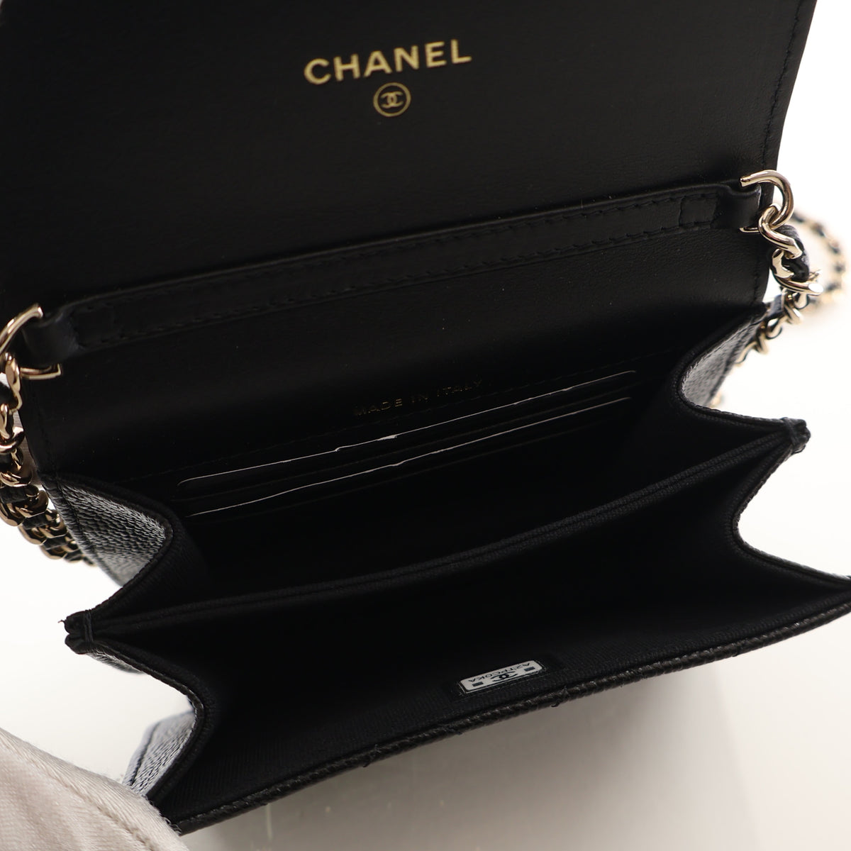 Chanel Mini Caviar Ribbon Chain Cardholder Crossbody, photo 12 of 16