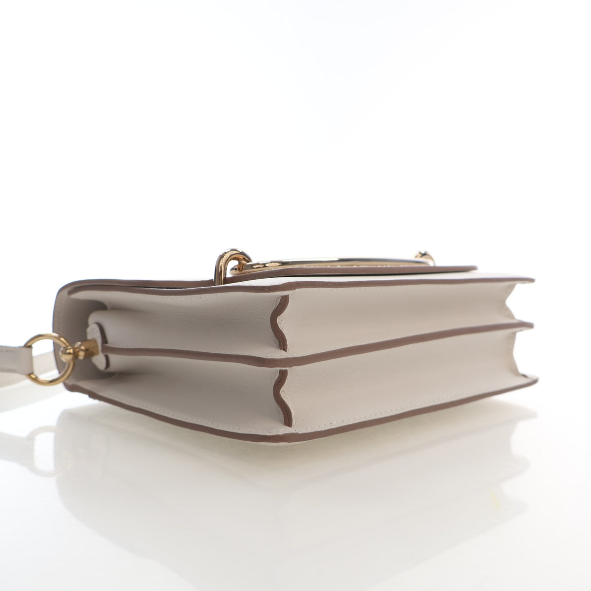 Pre-Owned Hermès Mini Beton Evercolor Leather Sac Roulis, side profile