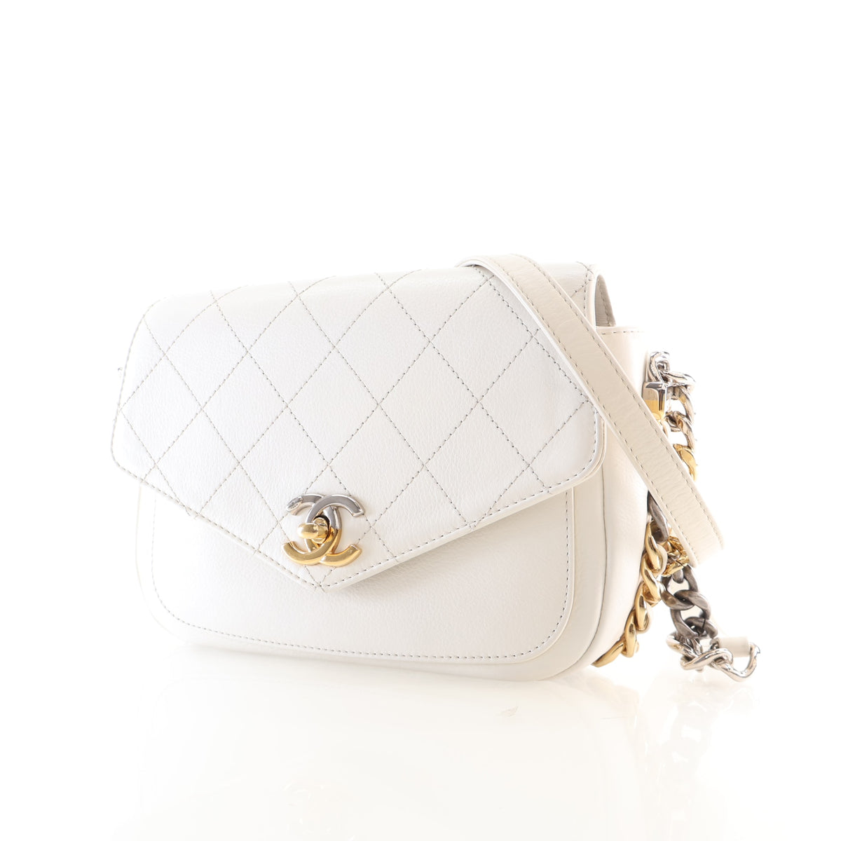Pre-Owned Chanel Flap Bag Calfskin CC, front view, photo 3 of 18