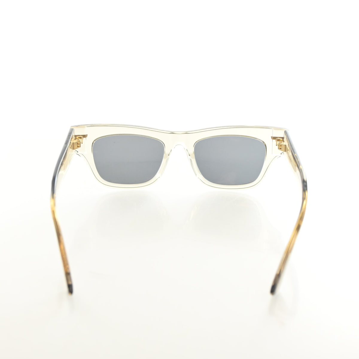 Pre-Owned Bottega Veneta Sunglasses Cateye, open front view