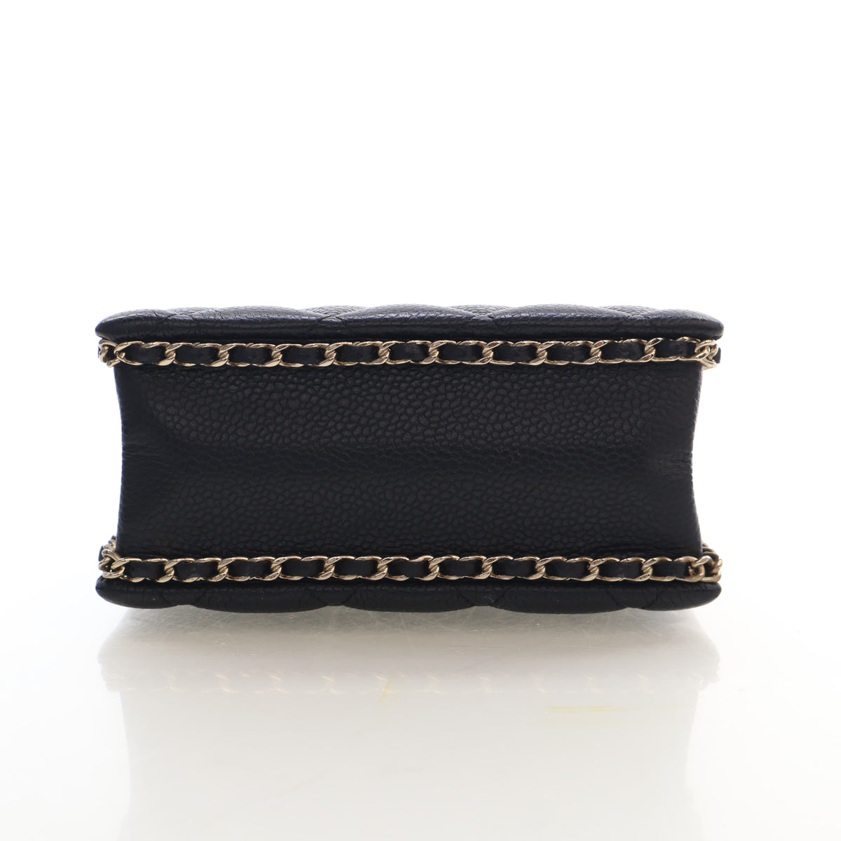 Pre-Owned Chanel Clutch Small Caviar Leather Evening Box On Chain, base view