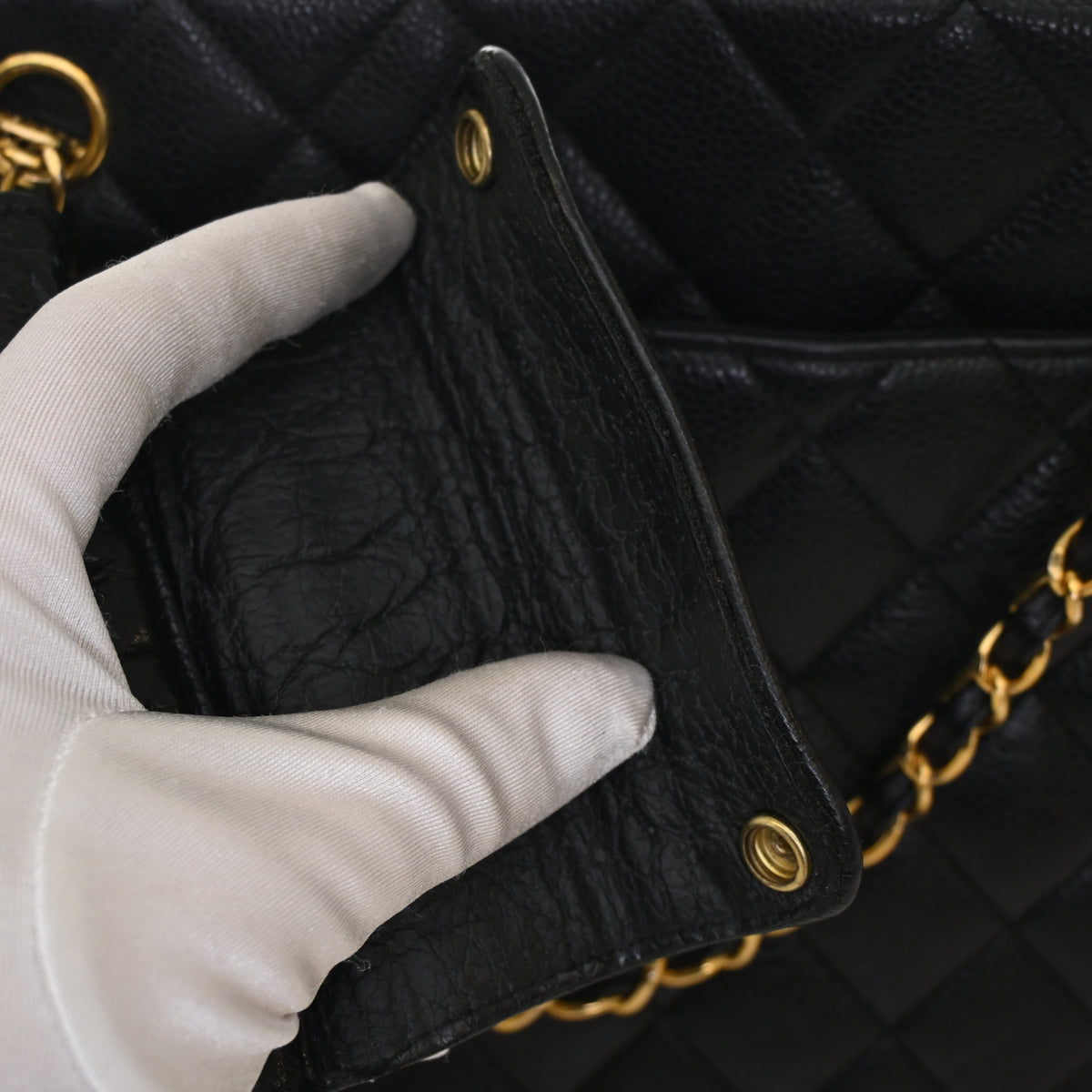 Vintage Chanel Shopping Tote Caviar Leather, open interior with lining, photo 13 of 21