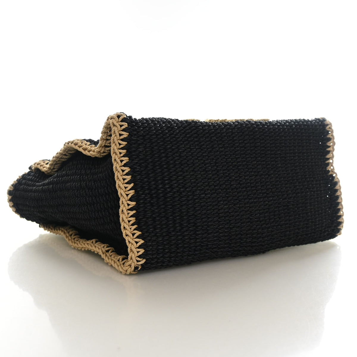 Pre-Owned Chanel Tote Medium Crochet Deauville, base and feet view
