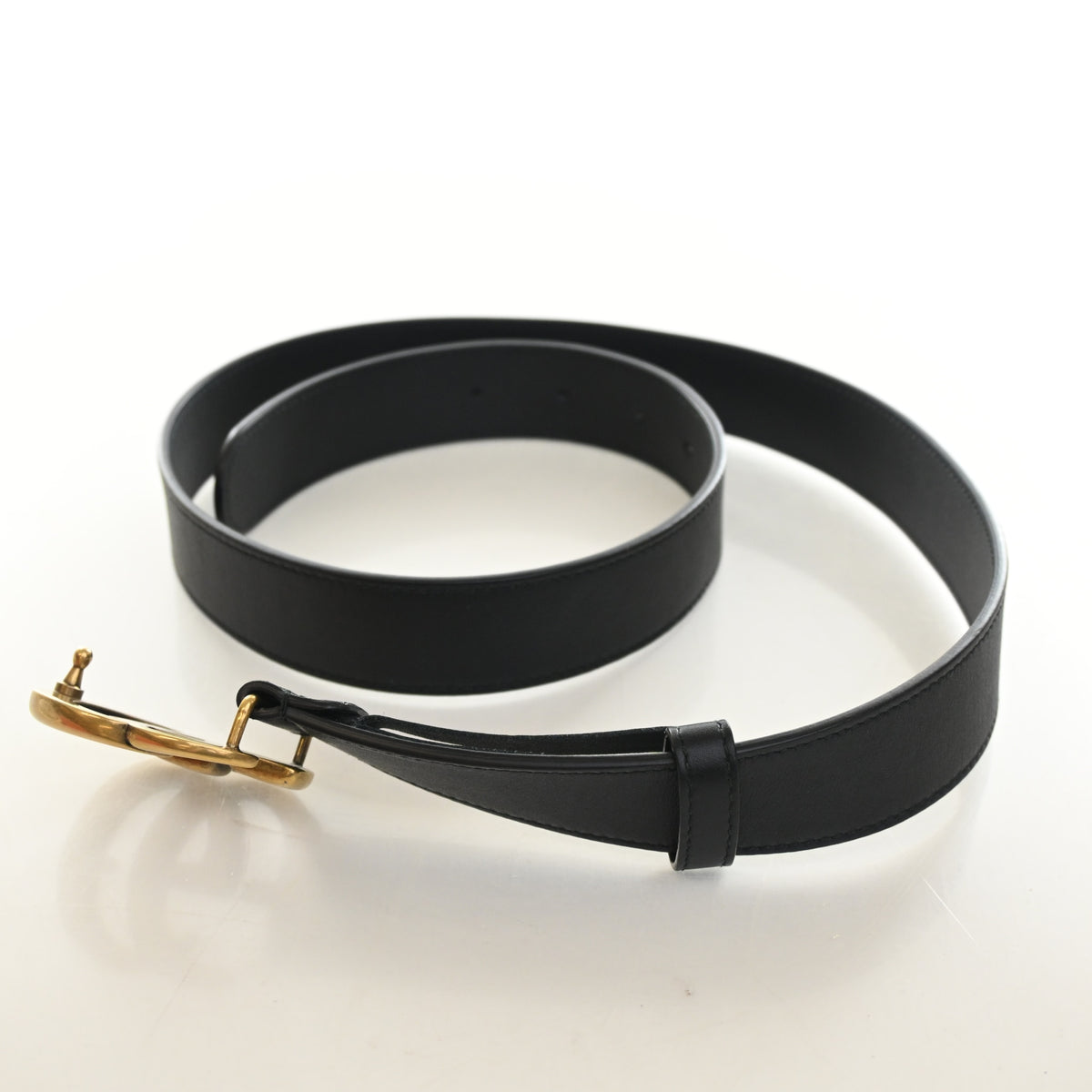 Pre-Owned Gucci Marmont Sz Calfskin Belt 85/34, flat lay