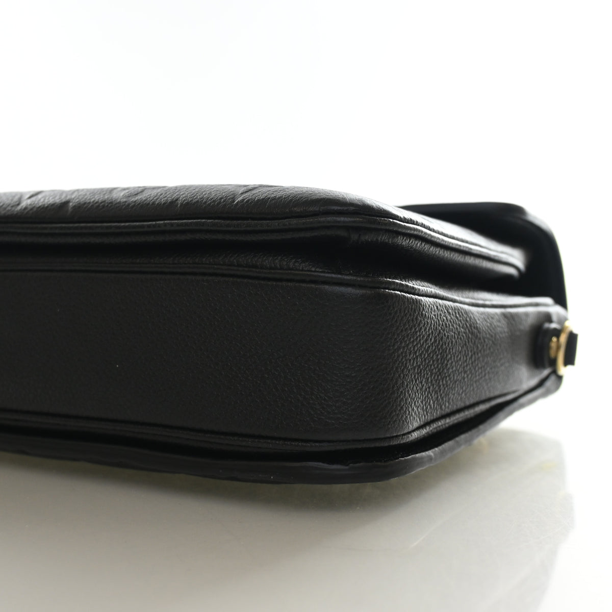 Pre-Owned Louis Vuitton Pochette Metis Monogram Empreinte, side profile, photo 8 of 14