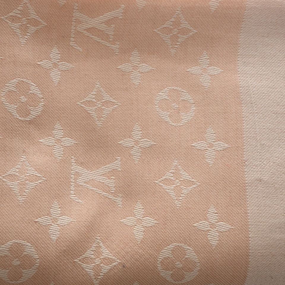 Louis Vuitton Monogram Classic Shawl