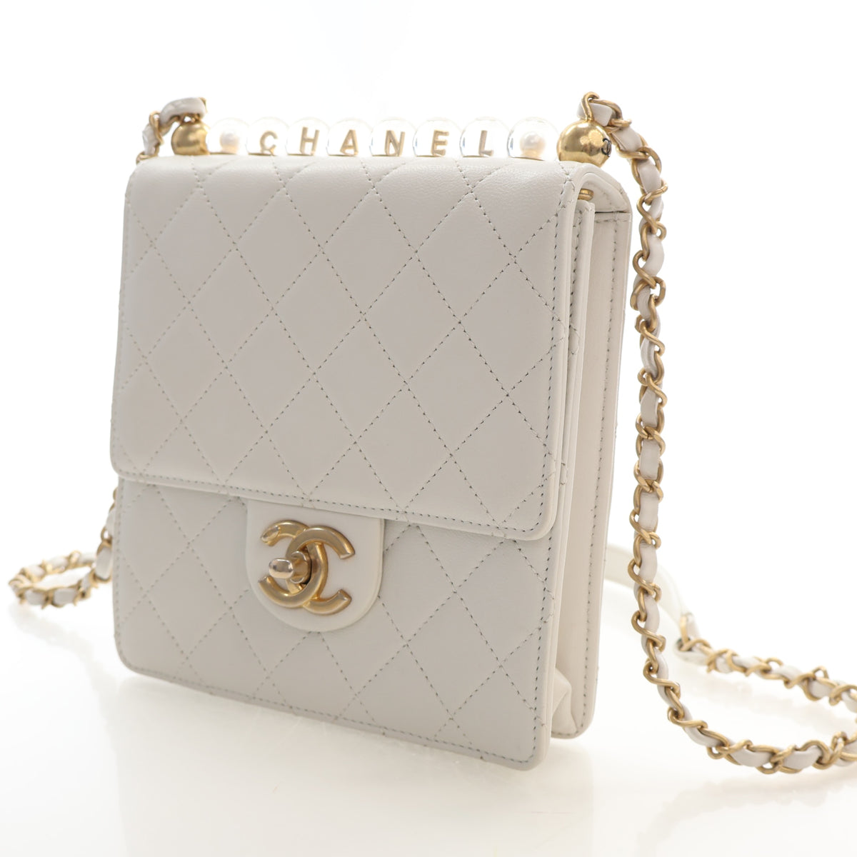 Pre-Owned Chanel Flap Bag Mini Lambskin Chic Pearls, front view
