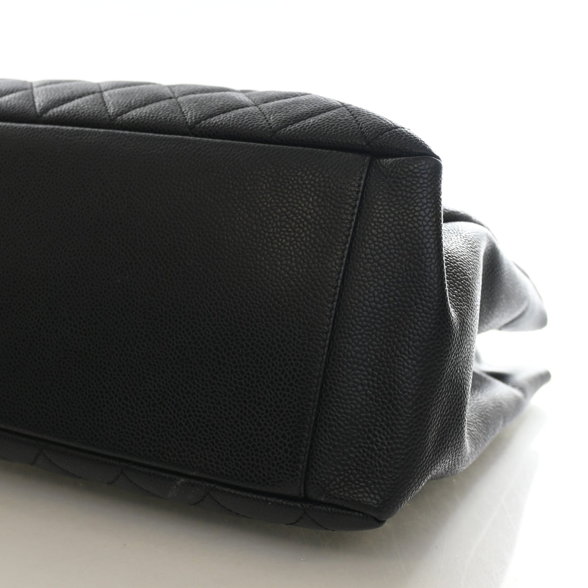 Chanel Caviar Grand Shopping Tote, photo 7 of 13