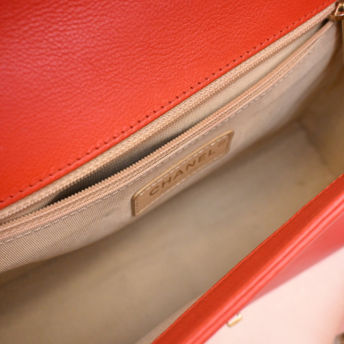Pre-Owned Chanel Flap Bag Medium Calfskin Label Click, open interior with lining