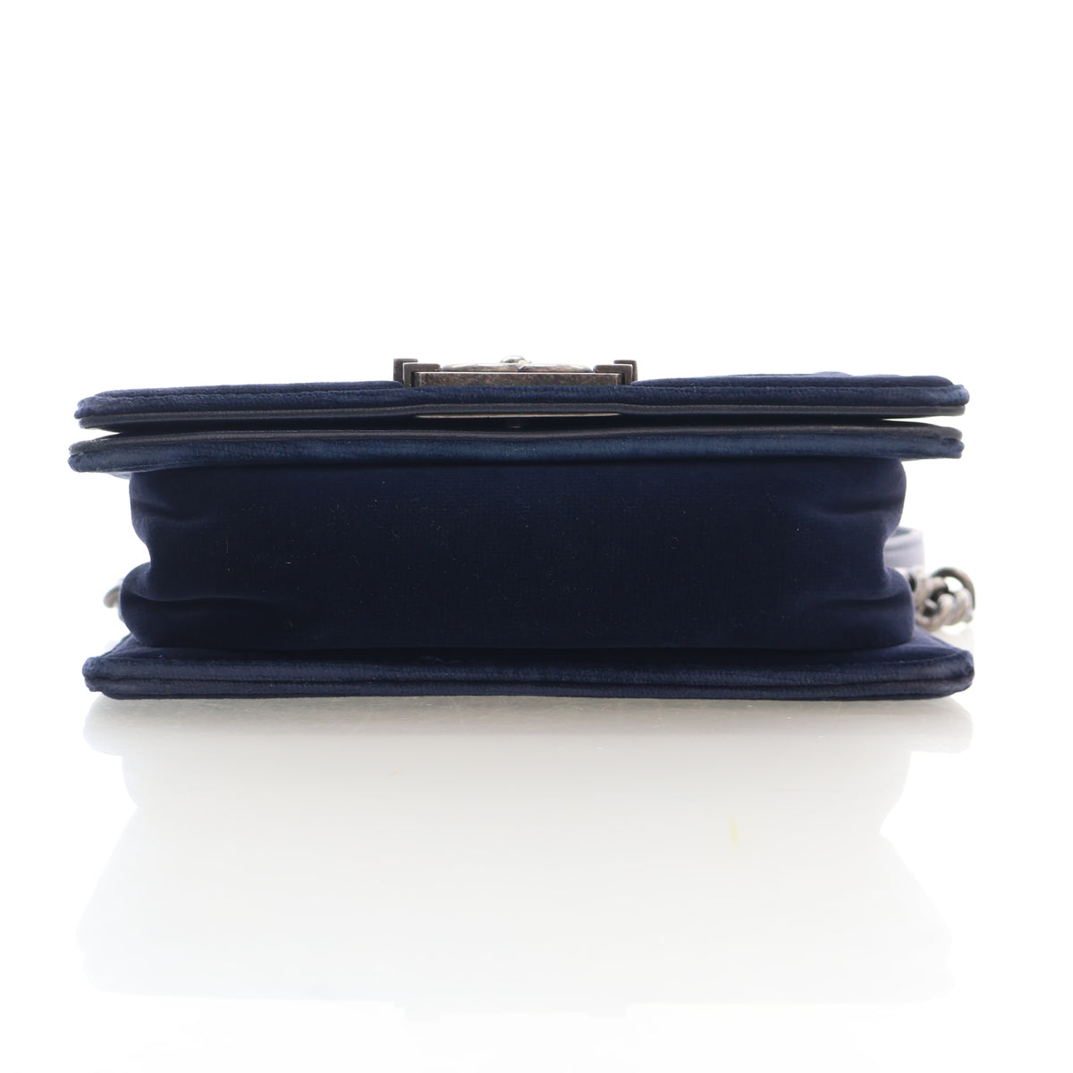 Pre-Owned Chanel Boy Bag Small Velvet, side profile, photo 9 of 19