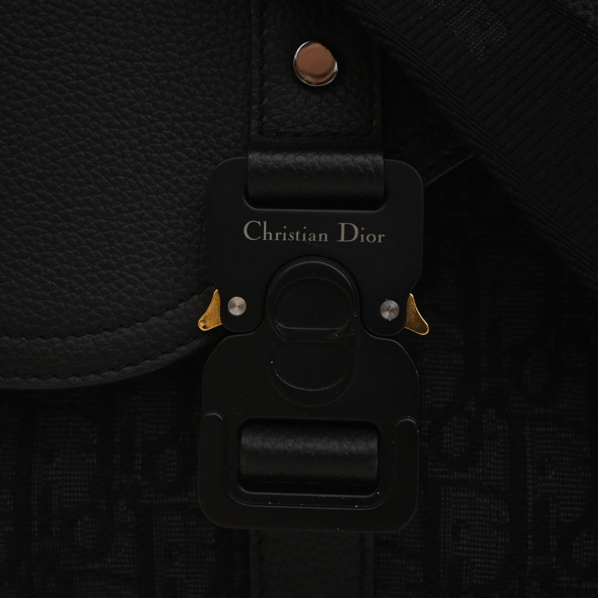 Christian Dior Small Oblique Saddle Messenger Bag, photo 4 of 13