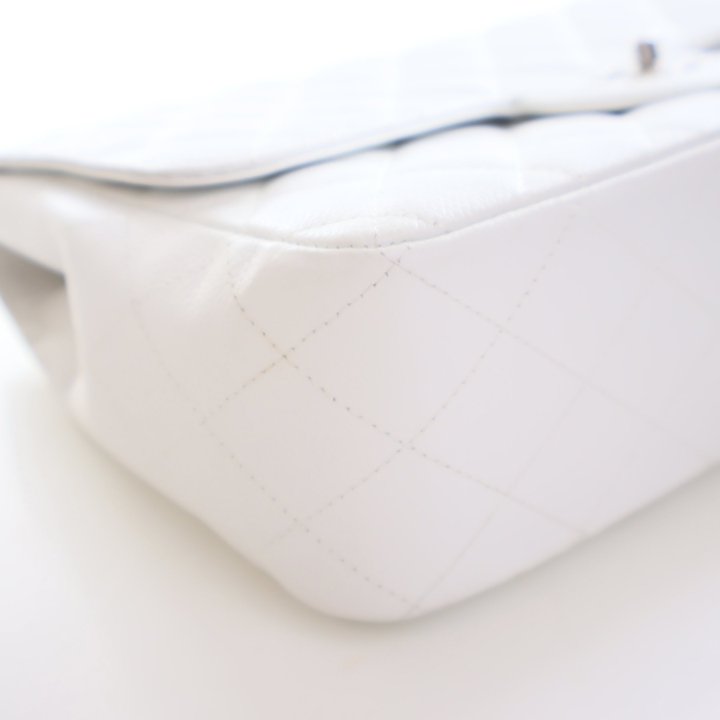 Chanel Jumbo Caviar Classic Single Flap Bag, photo 6 of 17