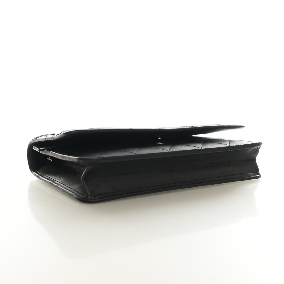 Chanel Calfskin Cambon Ligne Wallet On Chain (WOC), photo 4 of 17