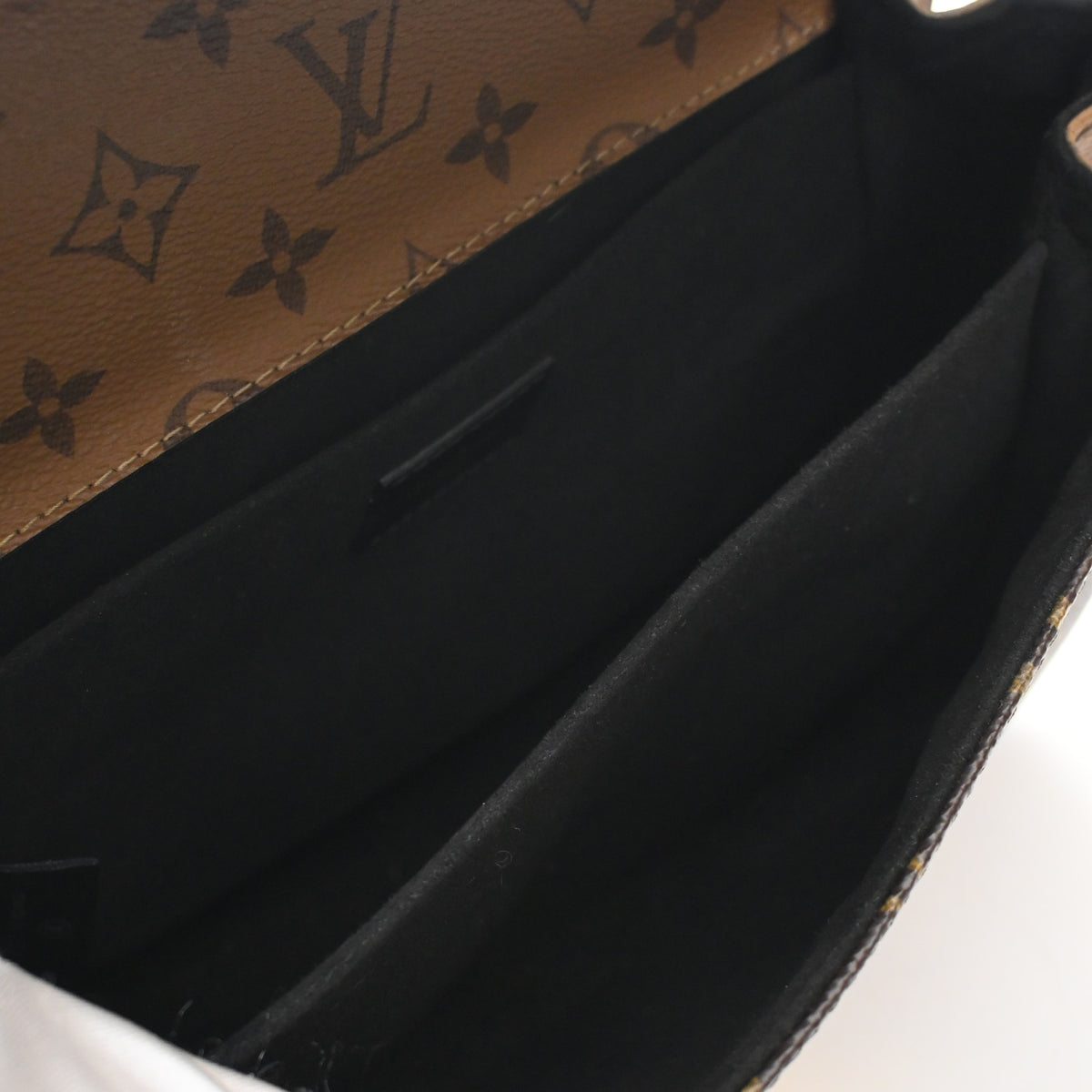Louis Vuitton Reverse Monogram Pochette Metis, photo 12 of 13
