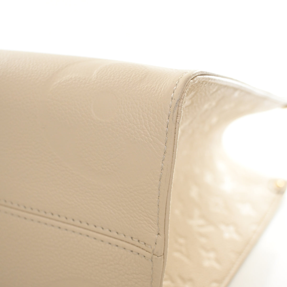 Pre-Owned Louis Vuitton Onthego MM Monogram Empreinte Giant, side profile, photo 15 of 16