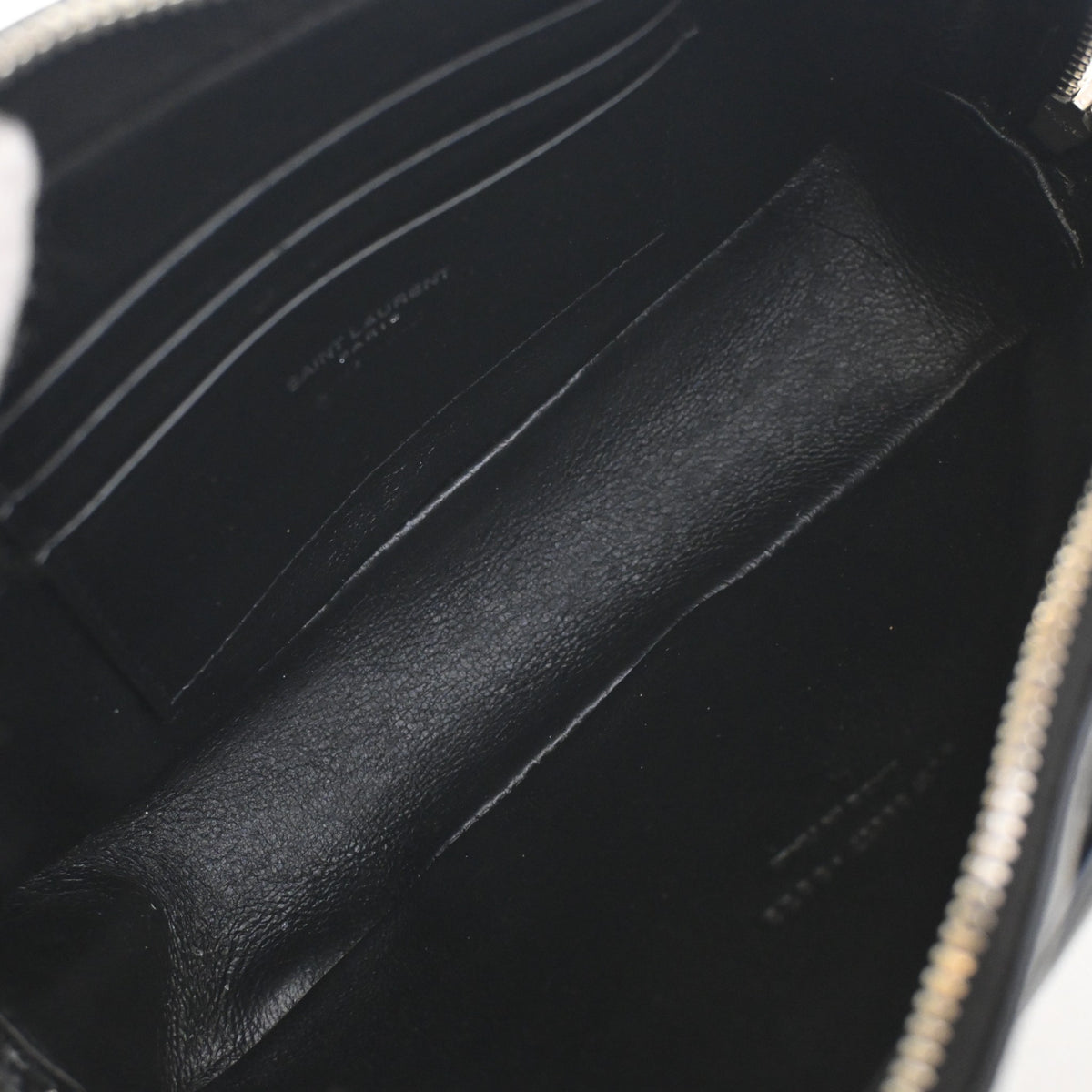 Pre-Owned Saint Laurent Camera Bag Mini Calfskin Lou, open interior with lining