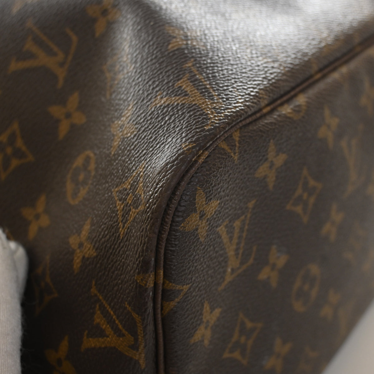 Louis Vuitton Monogram Neverfull MM, photo 19 of 22