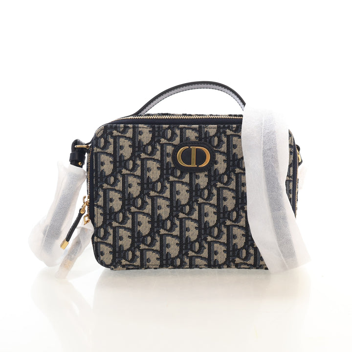 Christian Dior Oblique 30 Montaigne