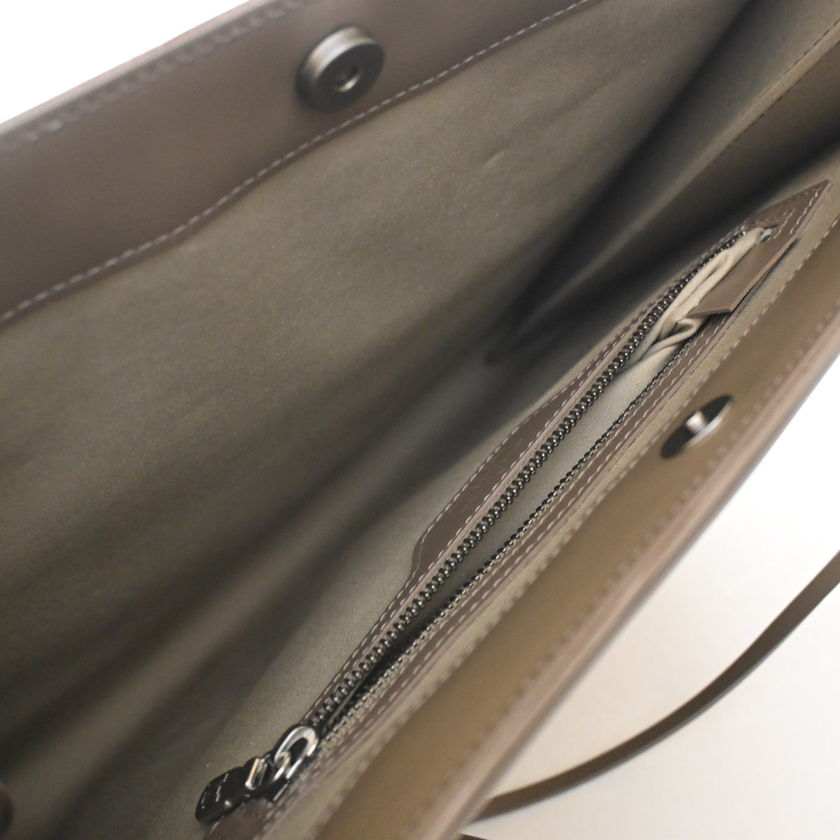 Louis Vuitton Vintage Epi Saint Tropez, photo 13 of 13