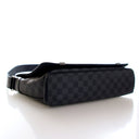 Louis Vuitton Damier Graphi...