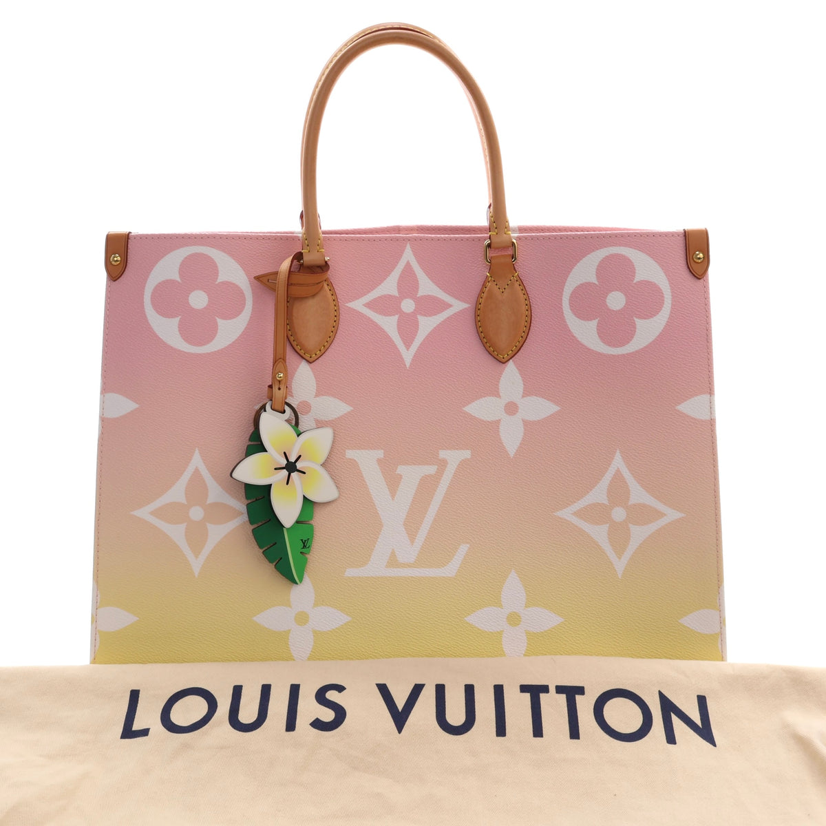 Pre-Owned Louis Vuitton Onthego GM Monogram Giant By The Pool, front view, photo 18 of 18