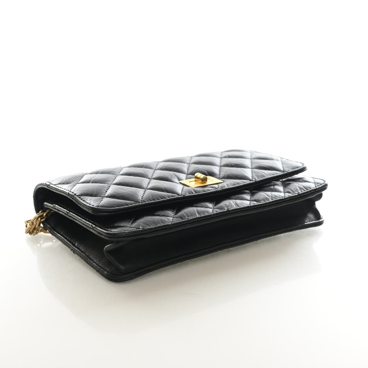 Chanel Aged Calfskin Reissue 2.55 Wallet On Chain (WOC), photo 5 of 14
